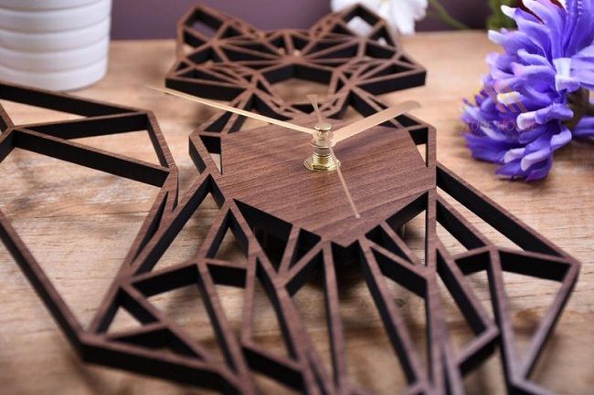 Đồng hồ gỗ treo tường F-Gorge 20