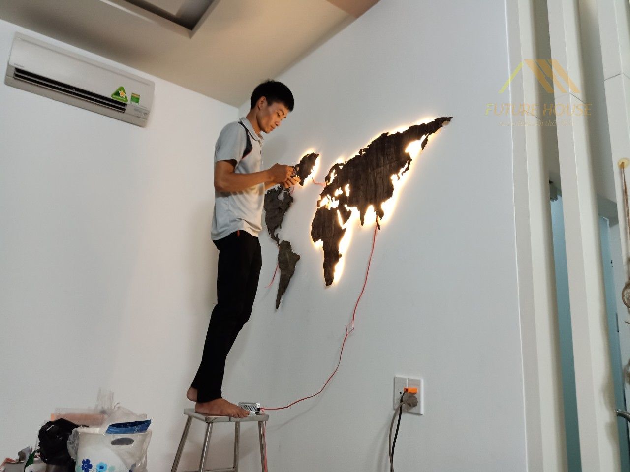 bản đồ thế giới treo tường đẹp