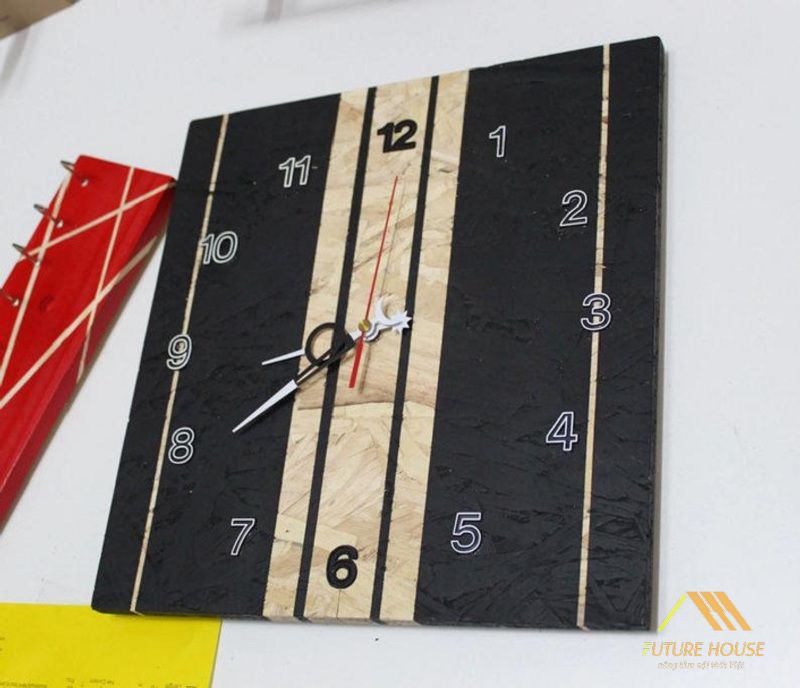 Đồng hồ treo tường