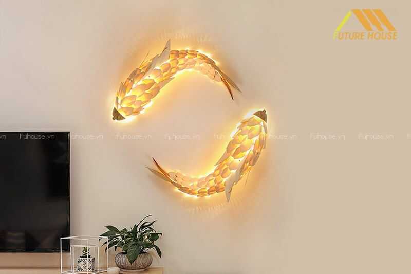 Đèn treo tường hình cá chép ngụ ý may mắn, thịnh vượng
