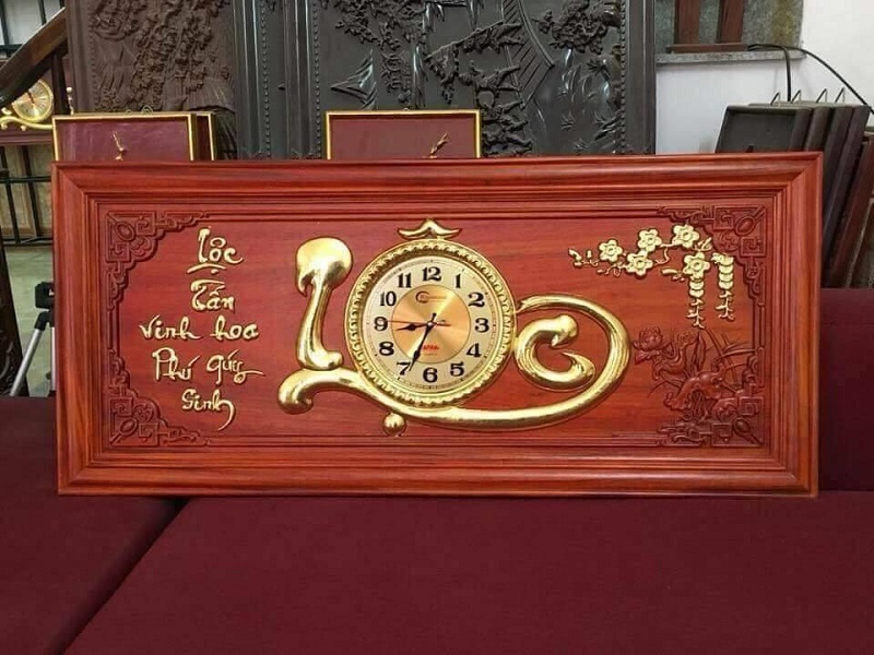 đồng hồ gỗ treo tường chữ lộc