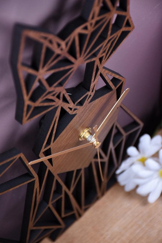 đồng hồ treo tường khung gỗ